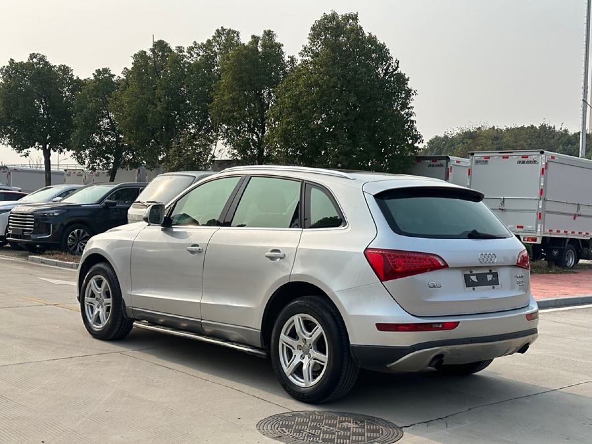 奧迪 奧迪Q5  2011款 2.0TFSI 技術(shù)型圖片