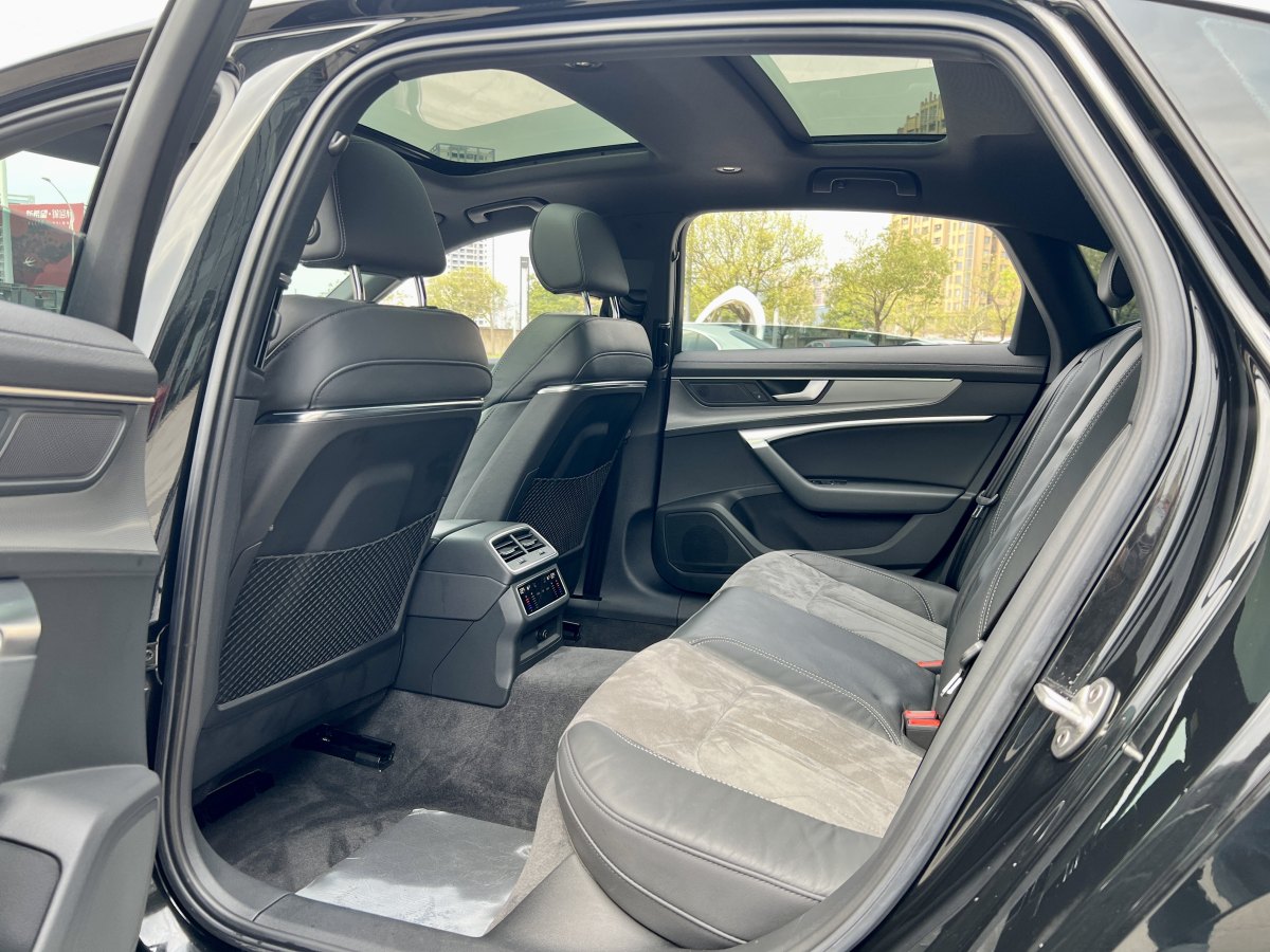 奧迪 奧迪A6L  2021款 45 TFSI 臻選動感型圖片