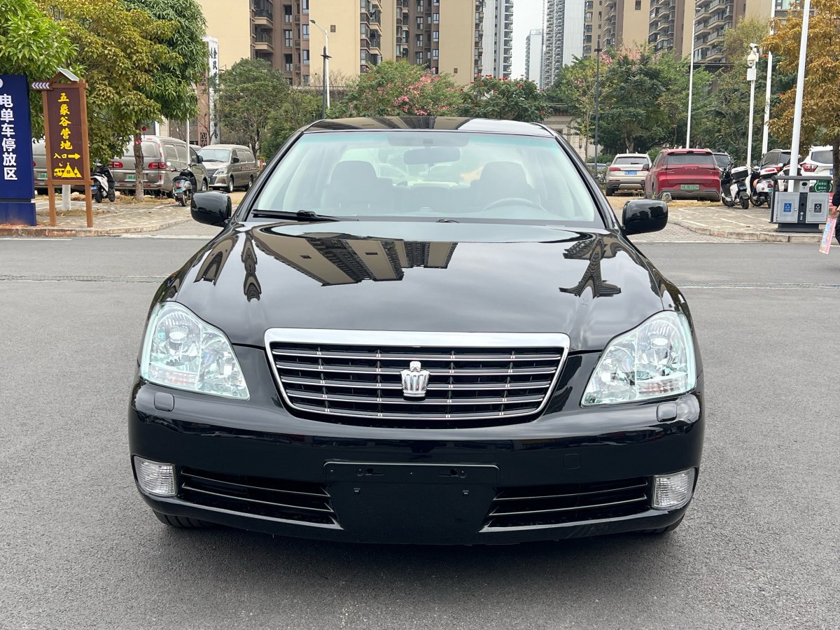 豐田 皇冠  2005款 3.0L Royal E圖片