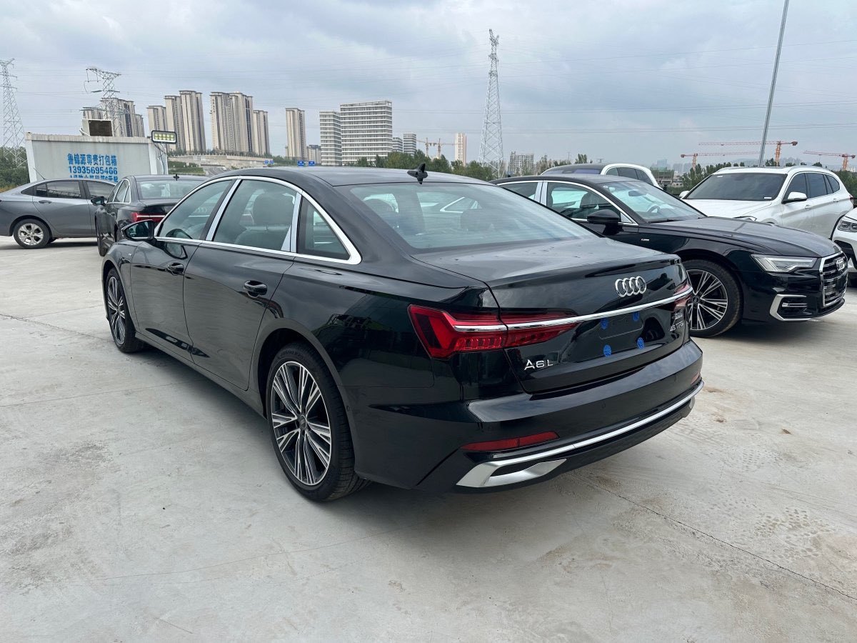 奧迪 奧迪A6L  2024款 45 TFSI 臻選動感型圖片