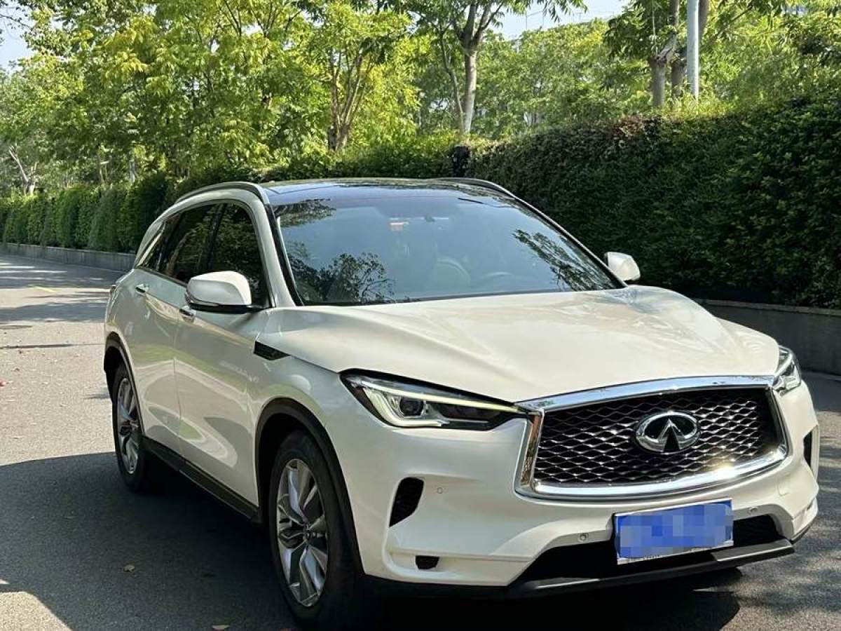 2023年3月英菲尼迪 QX50  2022款 2.0T 兩驅(qū)時(shí)尚版