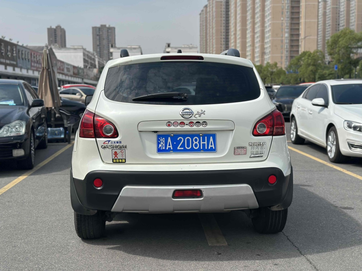 日產(chǎn) 逍客  2012款 2.0XL 火 CVT 2WD圖片