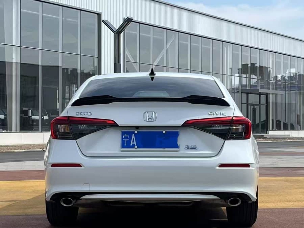 本田 思域  2022款 240TURBO CVT燃動版圖片