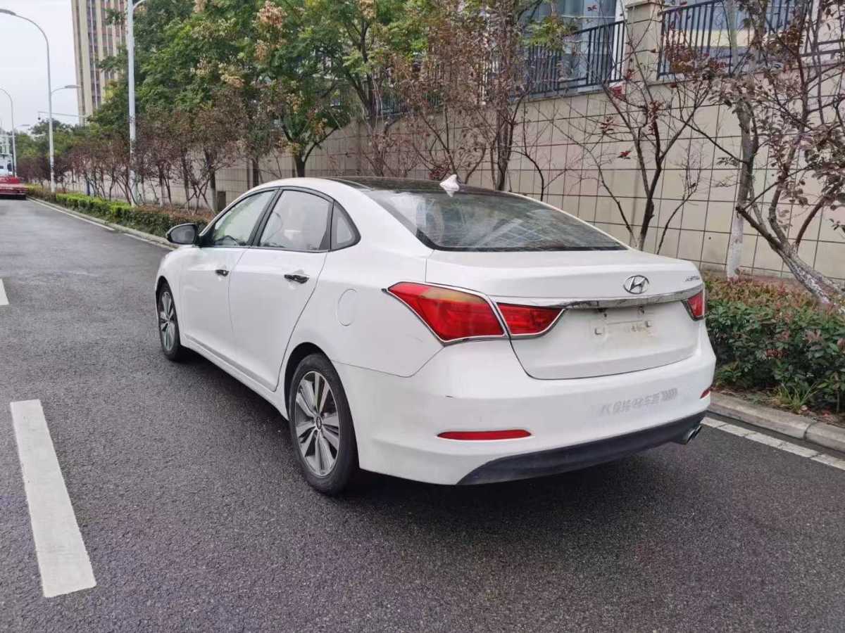 現代 名圖  2014款 1.8L 自動尊貴型DLX圖片