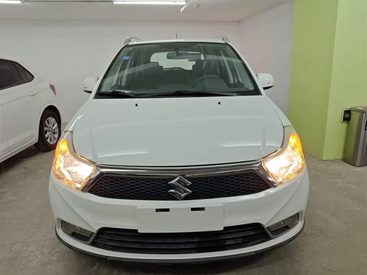 鈴木 天語 SX4  2013款 1.6L 手動(dòng)酷銳型圖片