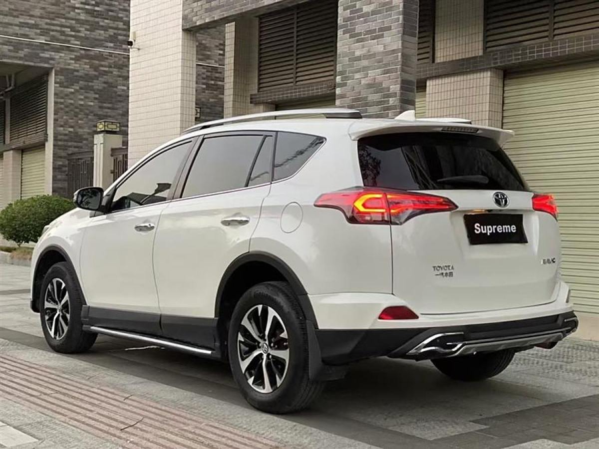 豐田 RAV4榮放  2016款 2.0L CVT兩驅(qū)風(fēng)尚版圖片