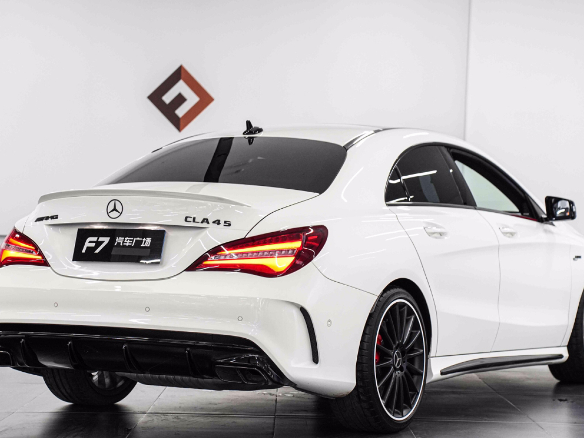 2019年04月奔馳 奔馳CLA級AMG  2017款 改款 AMG CLA 45 4MATIC