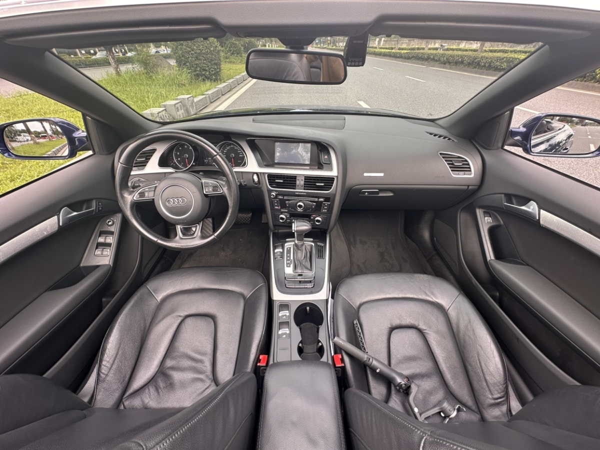 2016年3月奥迪 奥迪A5  2016款 Cabriolet 45 TFSI 进取型