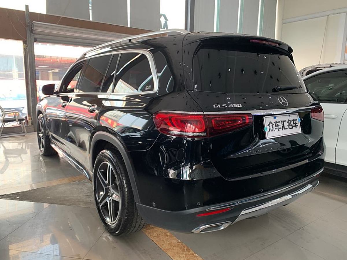 奔馳 奔馳GLS  2022款 改款 GLS 450 4MATIC 豪華型圖片