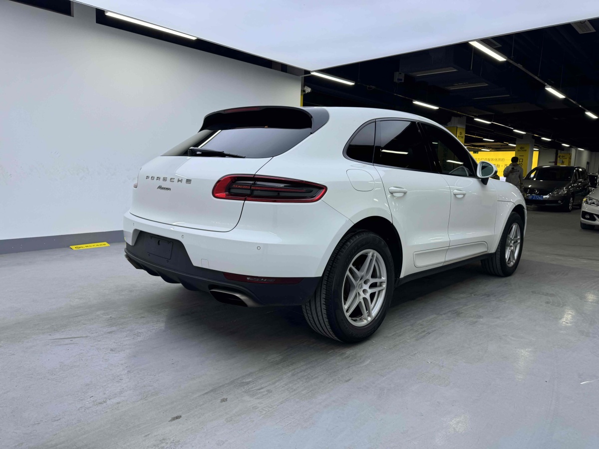 保時(shí)捷 Macan  2014款 Macan 2.0T圖片