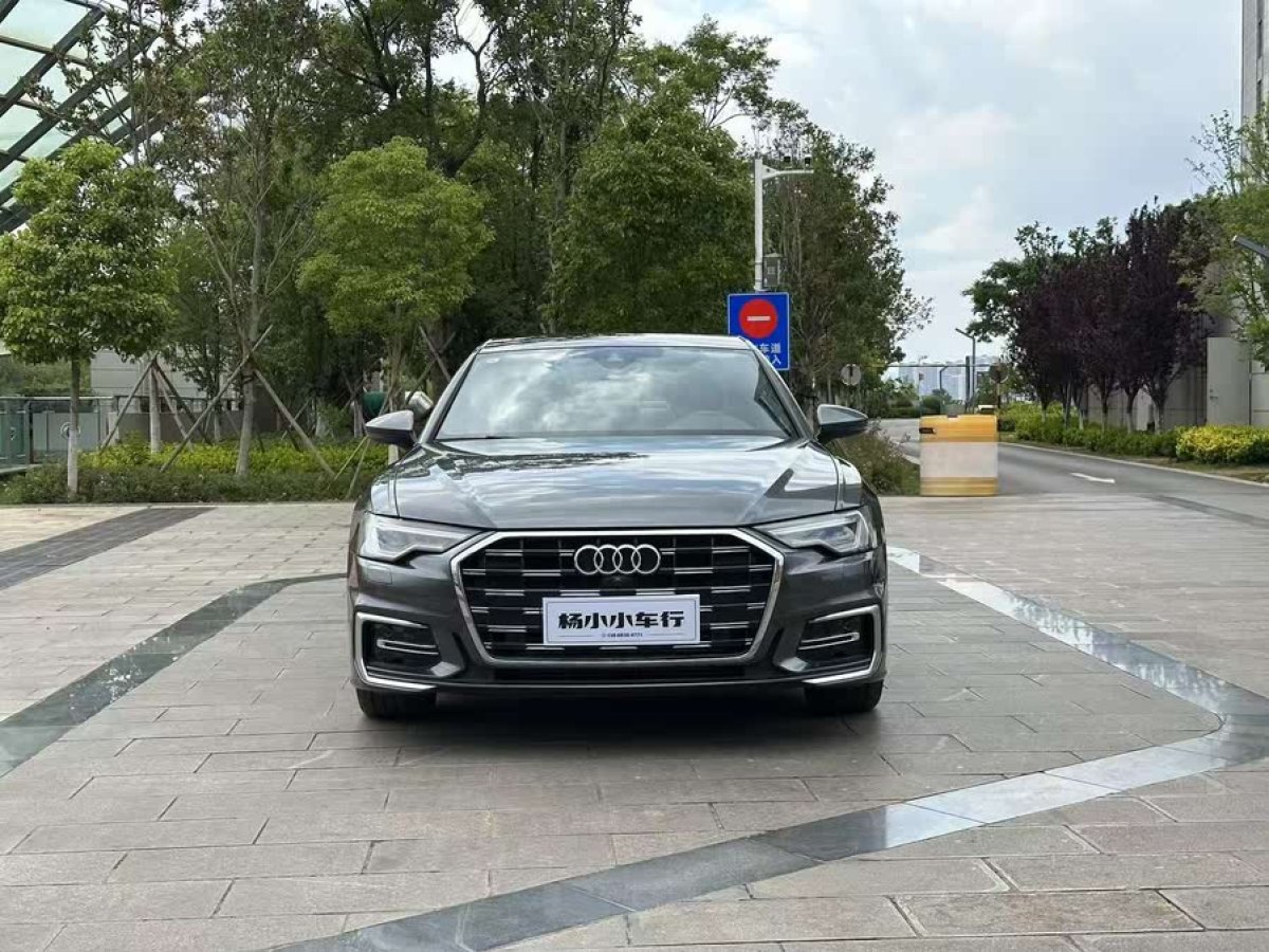 奧迪 奧迪A6L  2024款 45 TFSI 臻選動(dòng)感型圖片