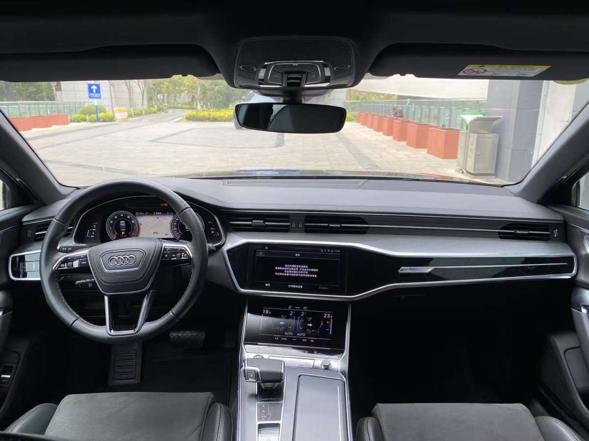 奧迪 奧迪A6L  2024款 45 TFSI 臻選動(dòng)感型圖片