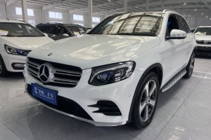 奔驰GLC 奔驰 GLC 300 4MATIC 动感型