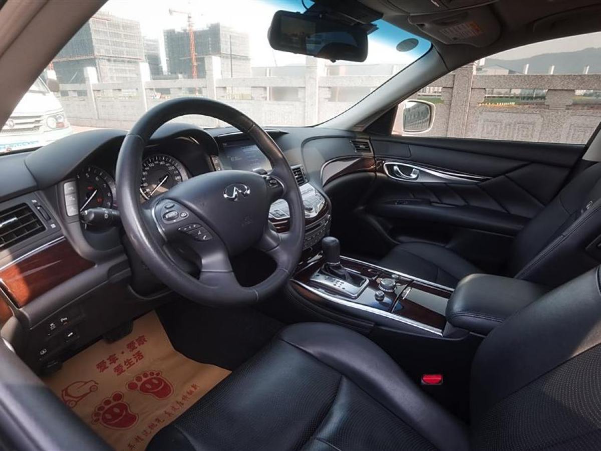 英菲尼迪 Q70  2013款 Q70L 2.5L 雅致版圖片