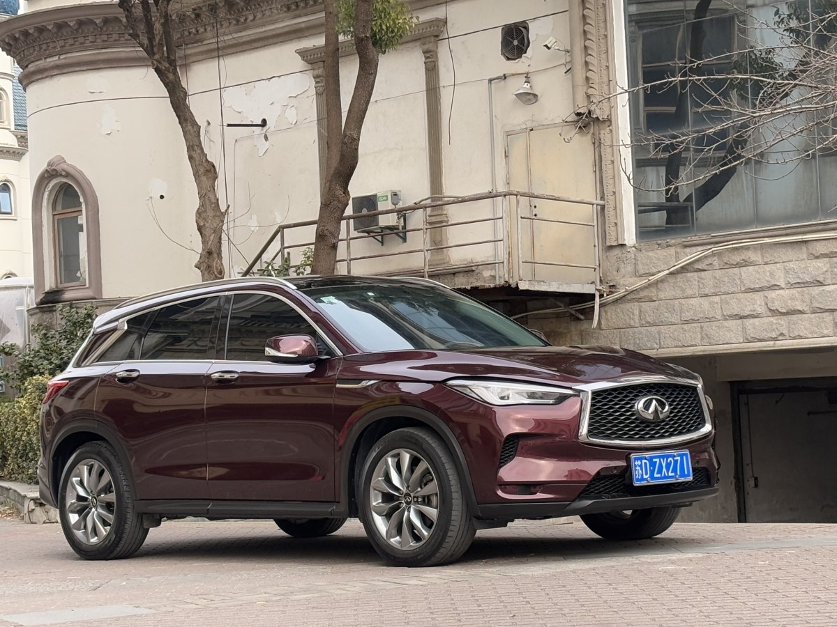 英菲尼迪 QX50  2020款 改款 2.0T 四驅(qū)智能版圖片