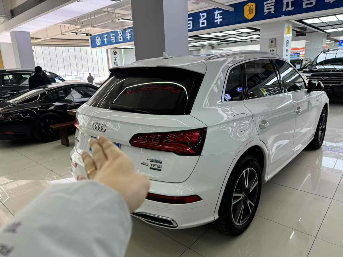 奧迪 奧迪Q3  2019款  35 TFSI 時尚動感型圖片