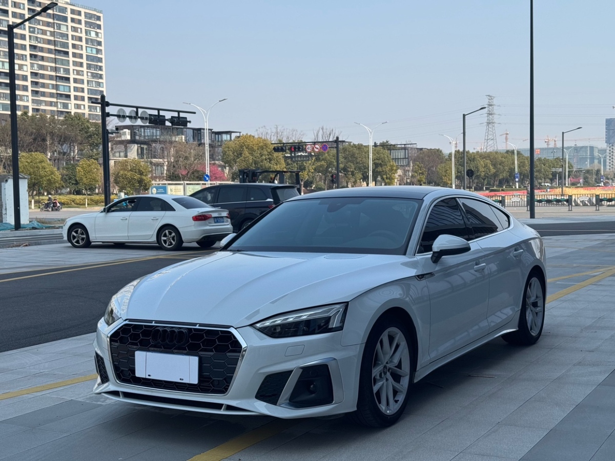 奧迪 奧迪A5  2023款 Sportback 40 TFSI 時尚動感型圖片