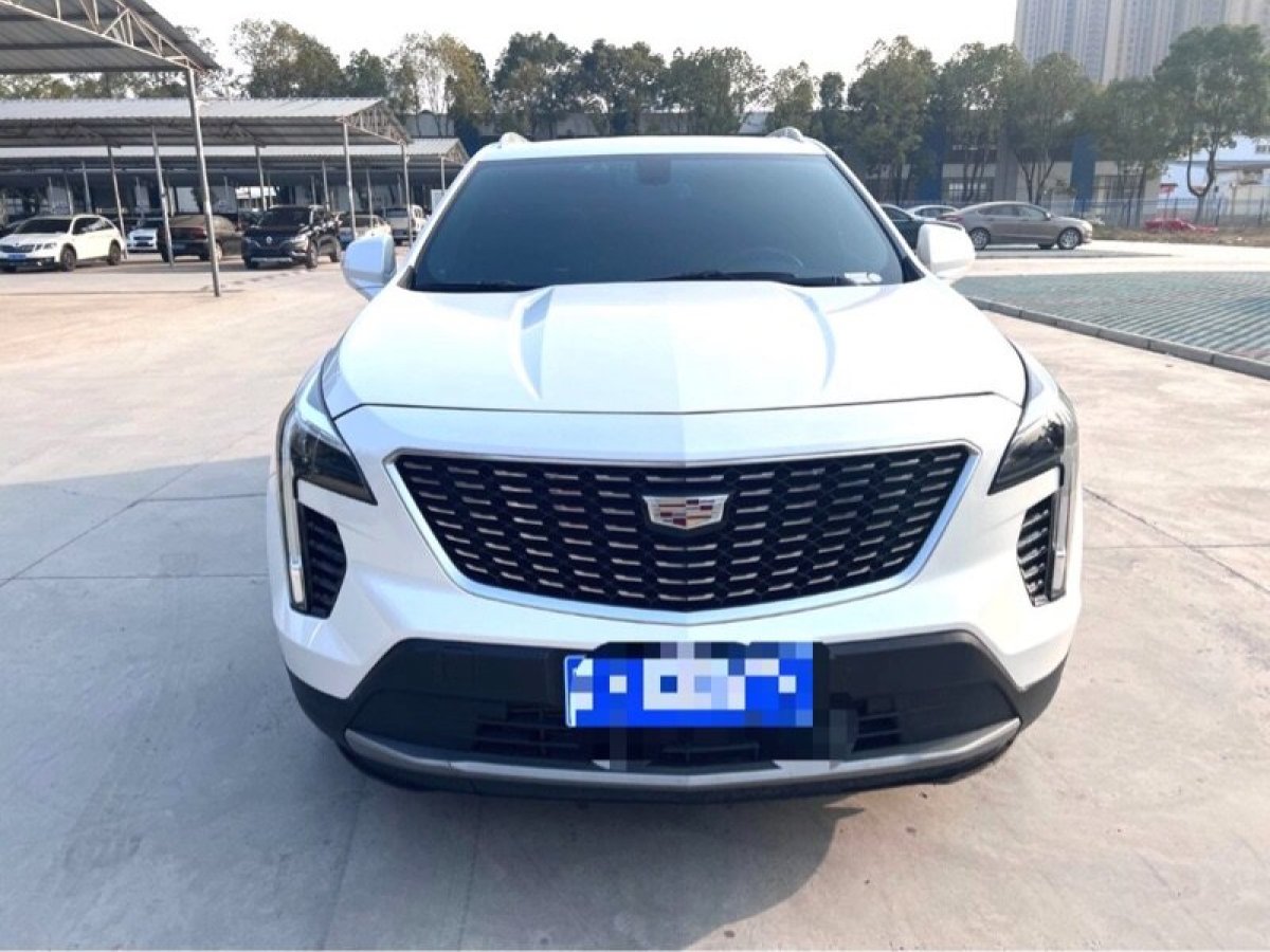 凱迪拉克 XT4  2018款 28T 兩驅(qū)領(lǐng)先型圖片