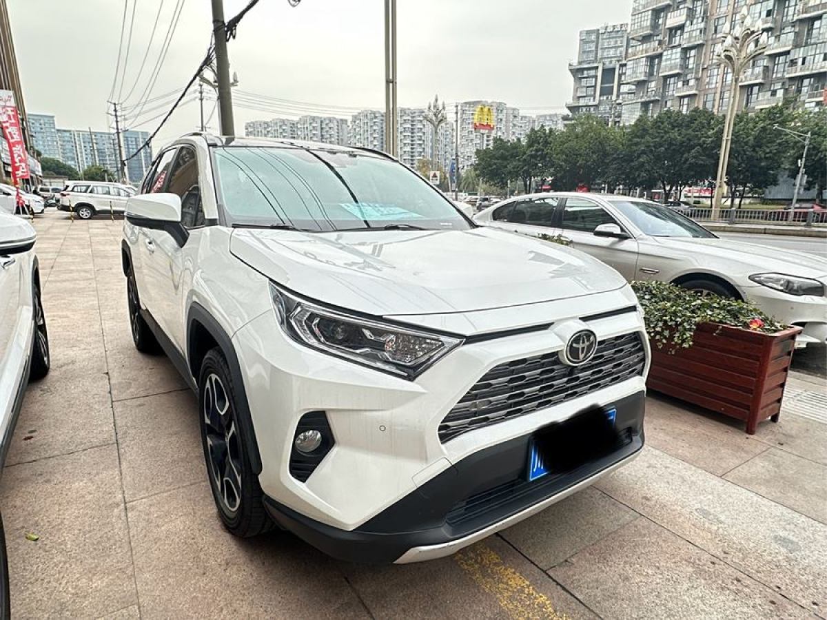 豐田 RAV4榮放  2020款 2.0L CVT兩驅尊貴版圖片