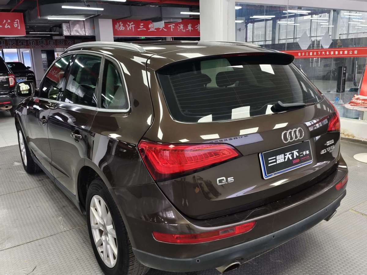 奧迪 奧迪Q5  2015款 40 TFSI 進(jìn)取型圖片