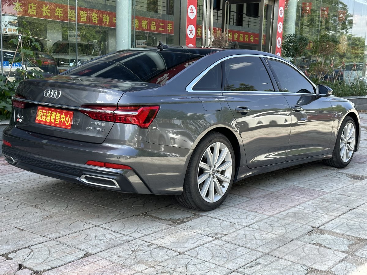 奧迪 奧迪A6L  2021款 45 TFSI 臻選動(dòng)感型圖片