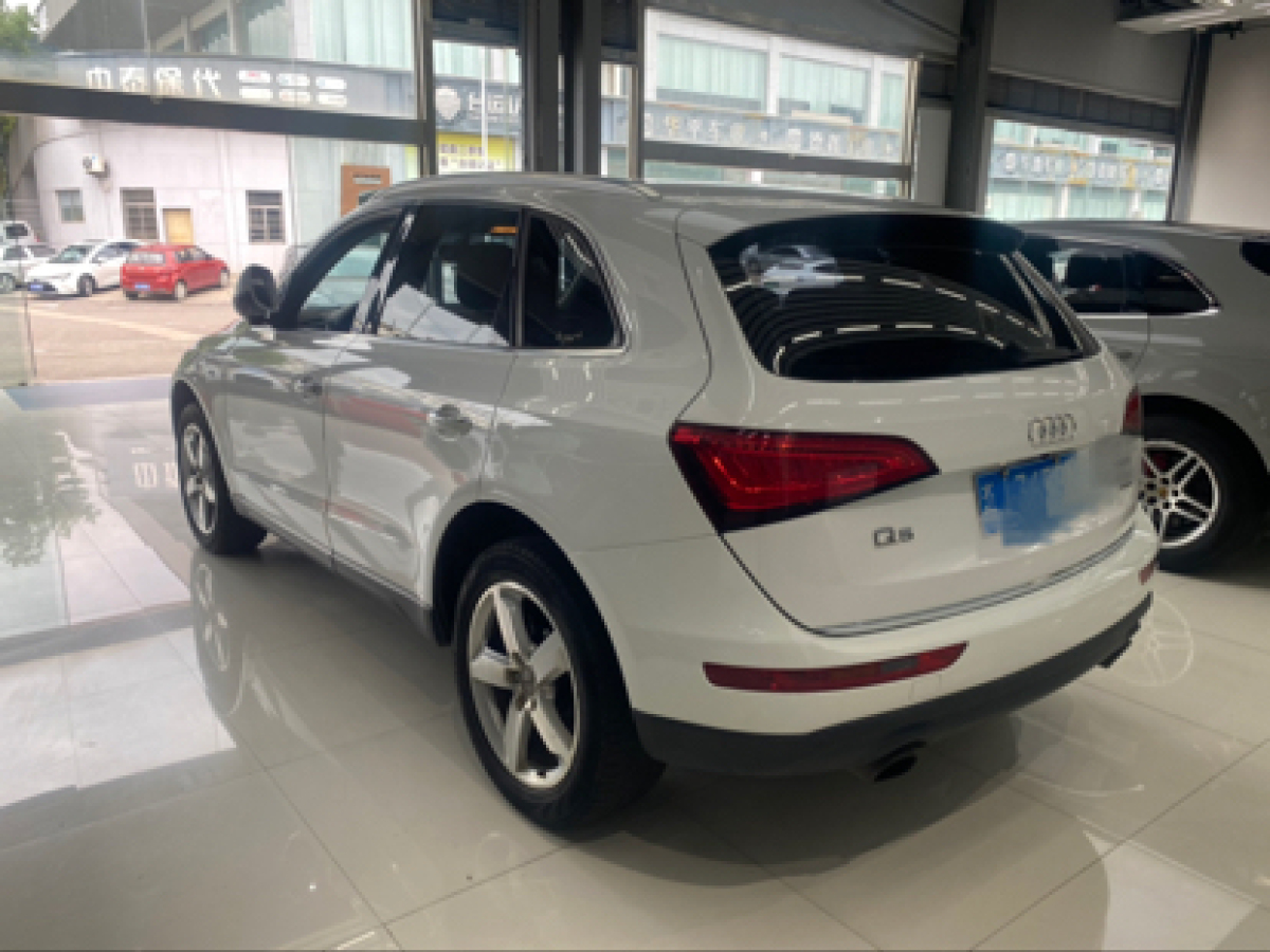 奧迪 奧迪Q5  2016款 40 TFSI 技術(shù)型圖片