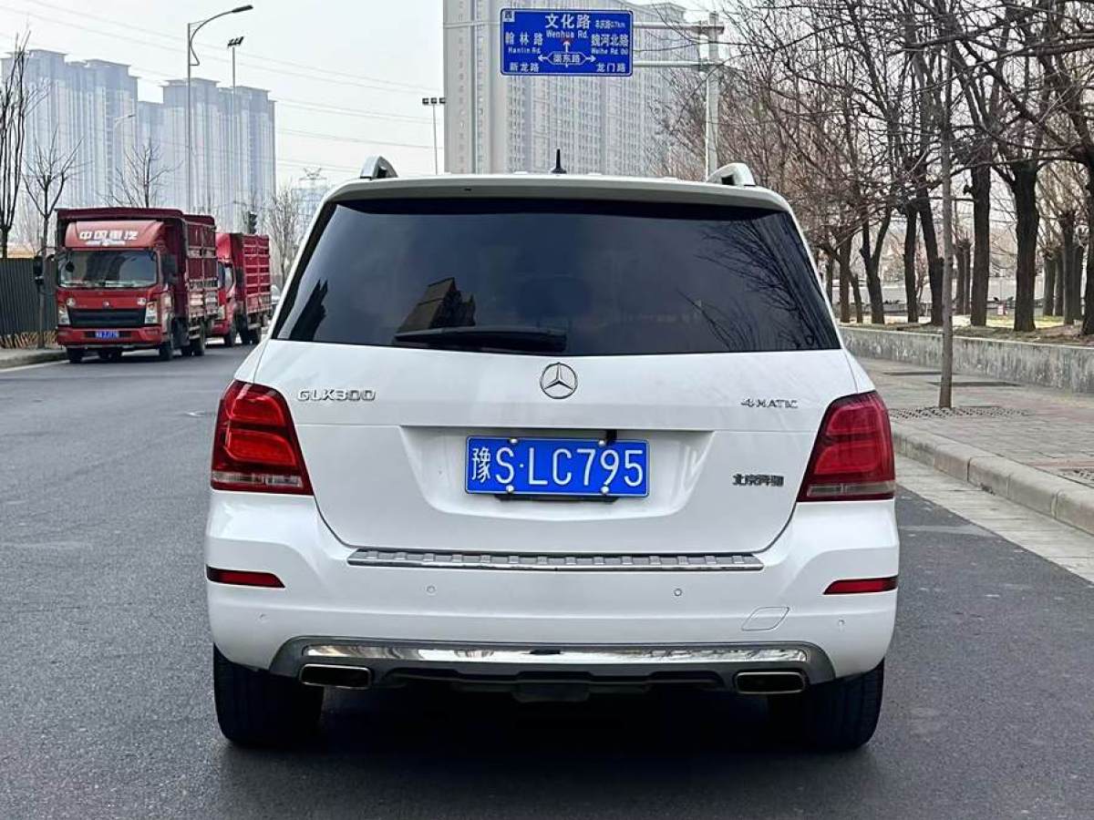 奔馳 奔馳GLK級(jí)  2013款 改款 GLK 300 4MATIC 時(shí)尚型圖片