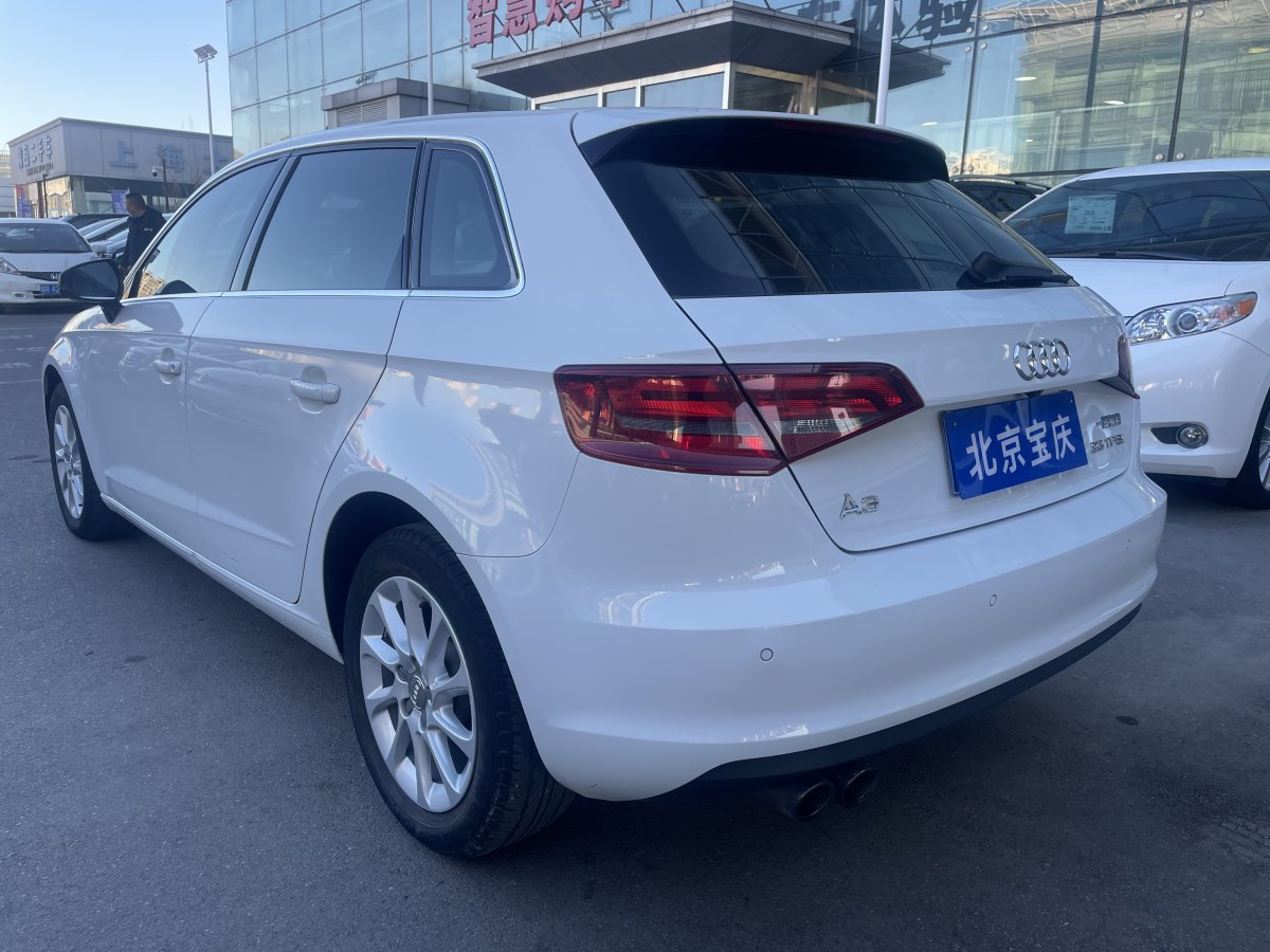 奧迪 奧迪A3  2015款 Sportback 35 TFSI 百萬紀念智領(lǐng)型圖片