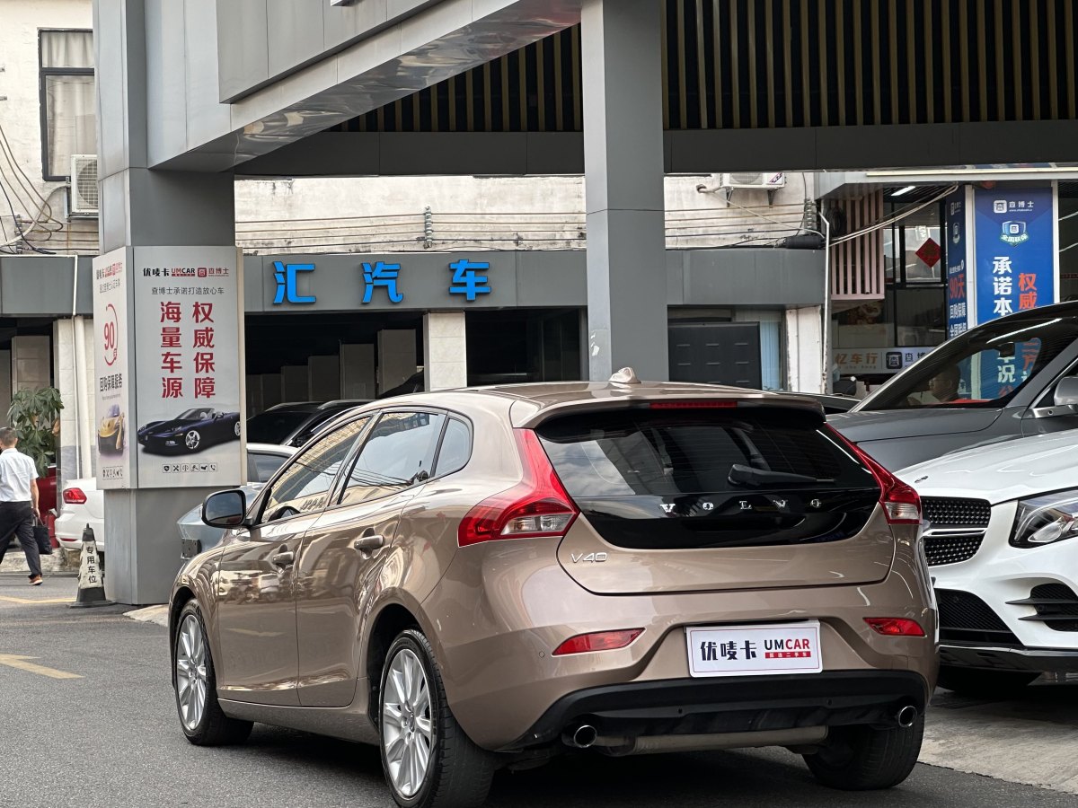 沃爾沃 V40  2015款 1.6T 智逸版圖片