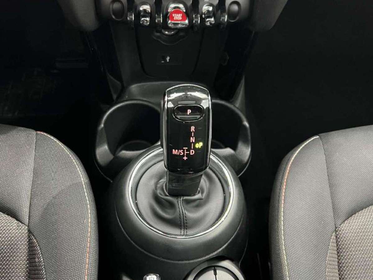 2021年4月MINI MINI  2021款 1.5T ONE PLUS