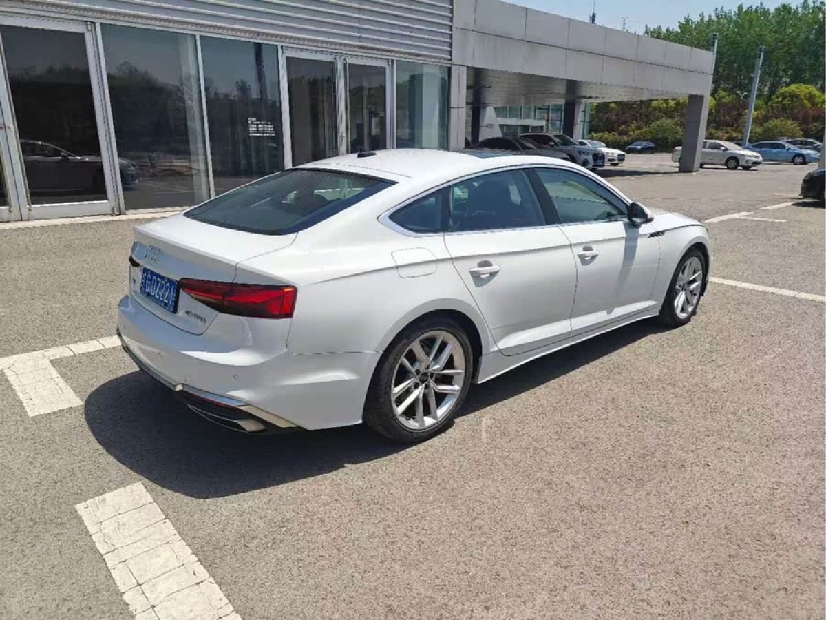 奧迪 奧迪A5  2023款 Sportback 40 TFSI 時(shí)尚動(dòng)感型圖片