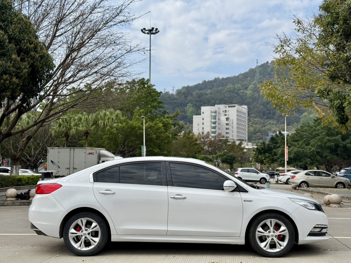 2016年08月眾泰 Z500  2015款 1.5T CVT豪華型