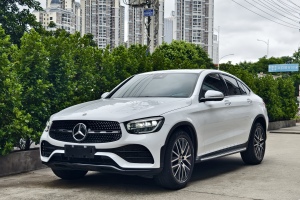 奔驰GLC 奔驰 改款 GLC 300 4MATIC 轿跑SUV