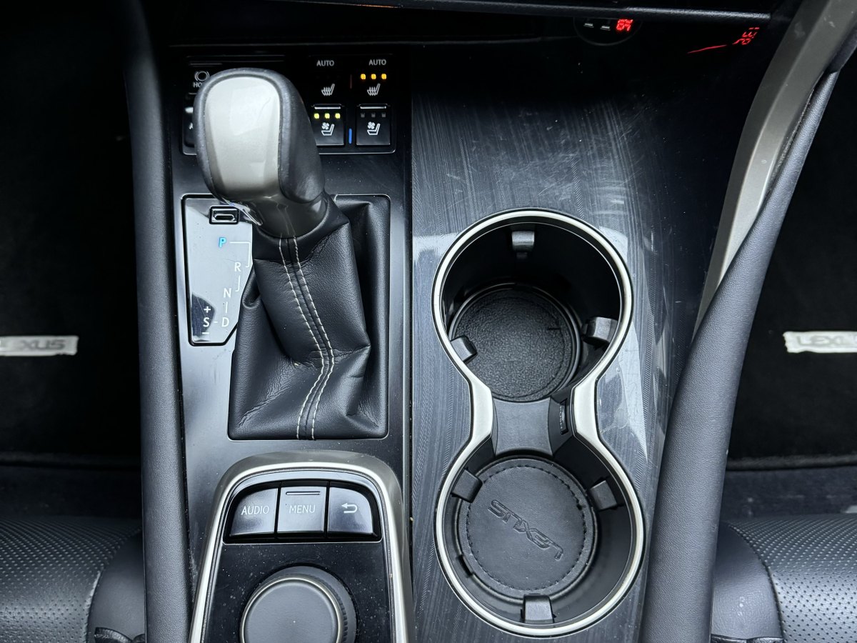 雷克萨斯 RX  2016款 450h 四驱典雅版图片