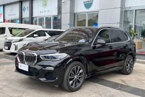 寶馬X5 寶馬 xDrive40i M運(yùn)動(dòng)套裝