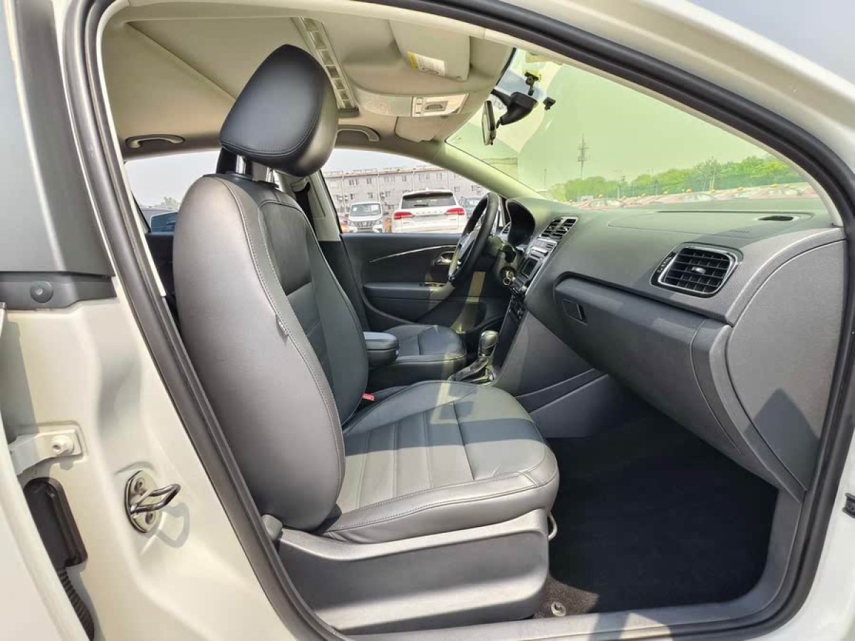 大眾 Polo  2016款 1.6L 自動舒適型圖片