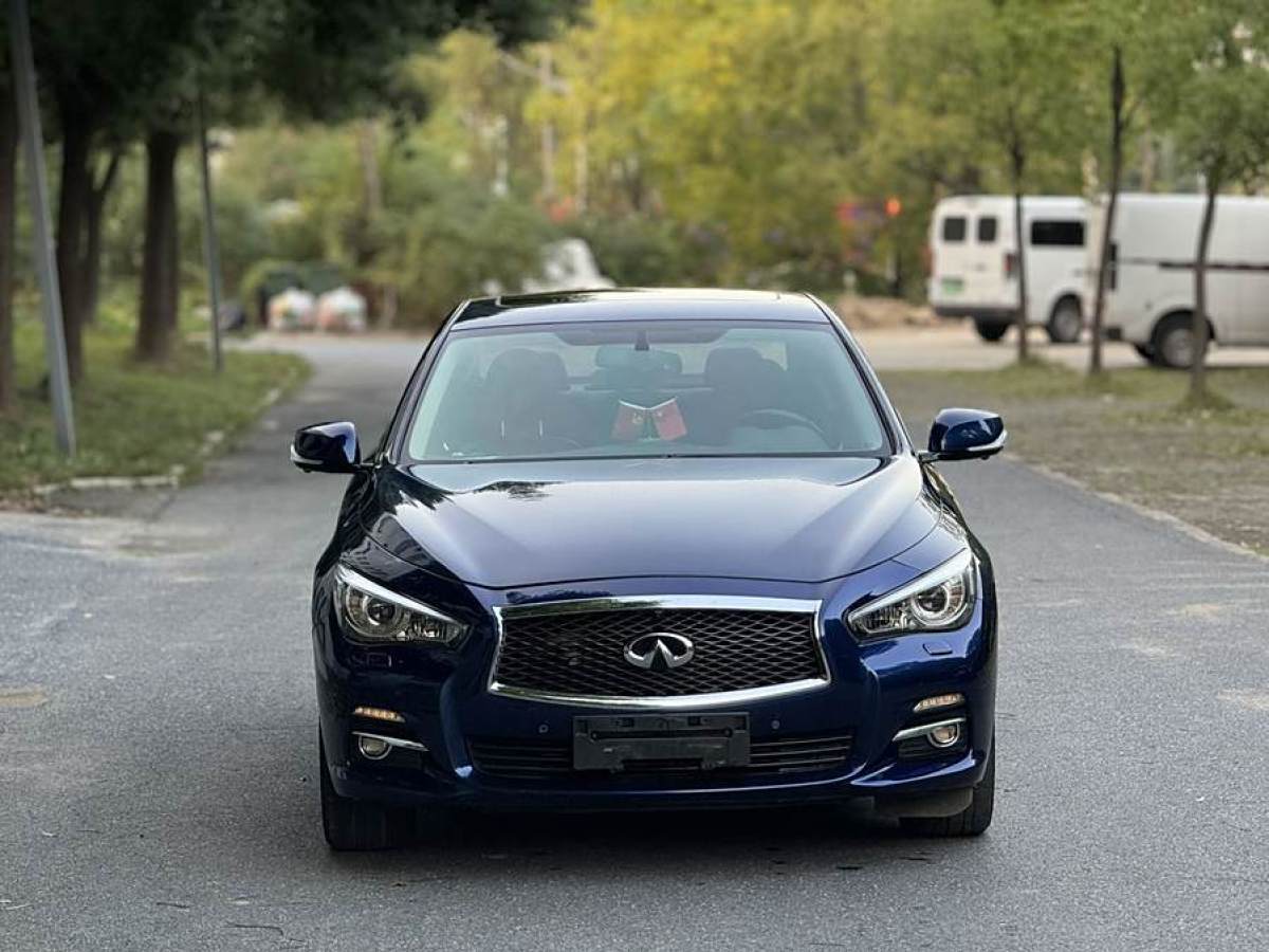 英菲尼迪 Q50L  2016款 2.0T 悅享版圖片