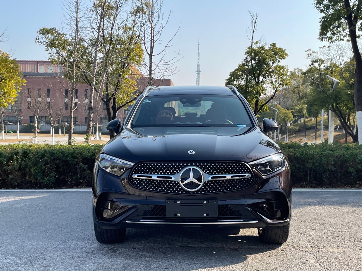 2023年4月奔馳 奔馳GLC  2024款 GLC 300 L 4MATIC 豪華型 7座