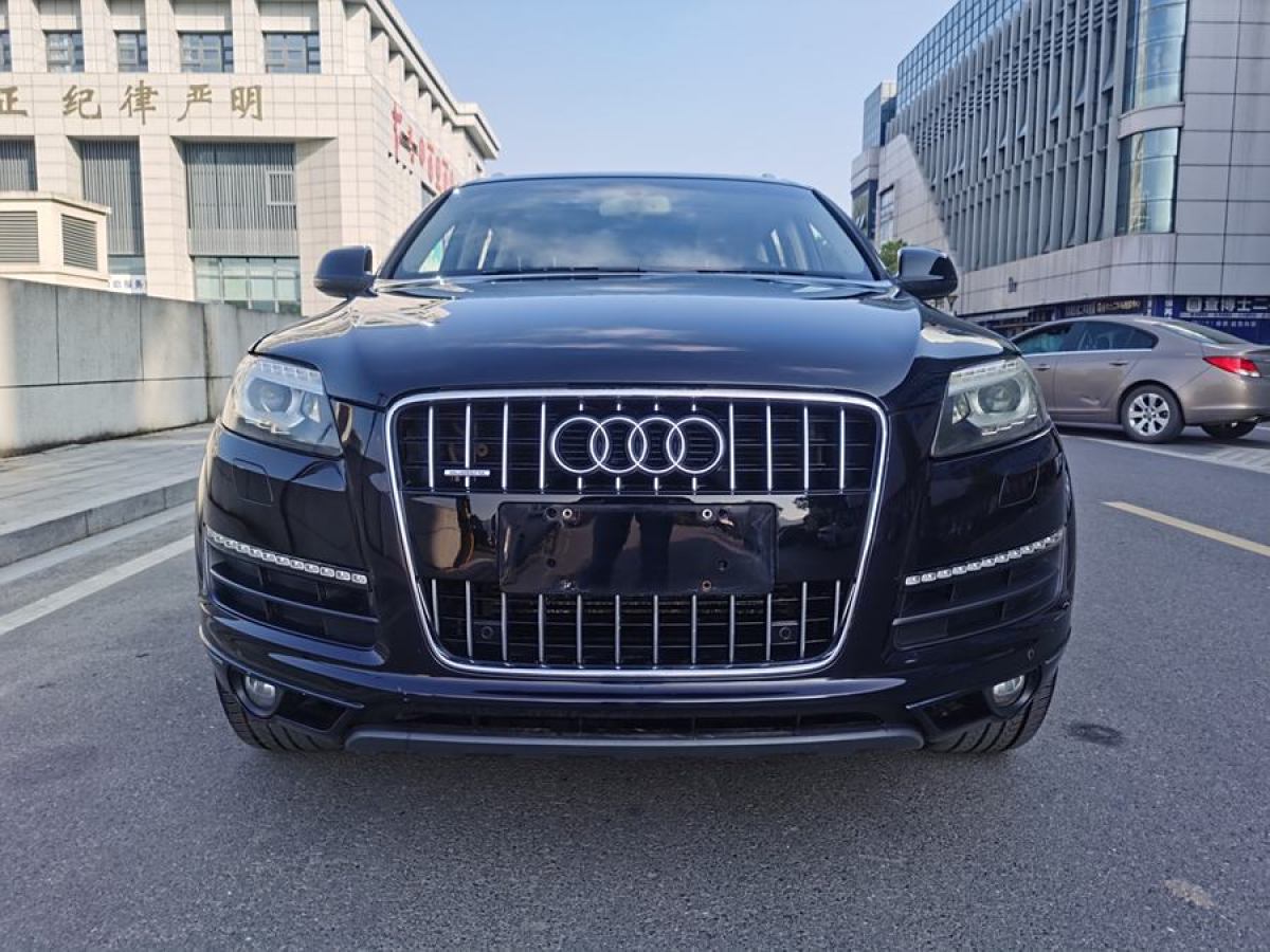 奧迪 奧迪Q7  2010款 3.6 FSI quattro 基本型圖片