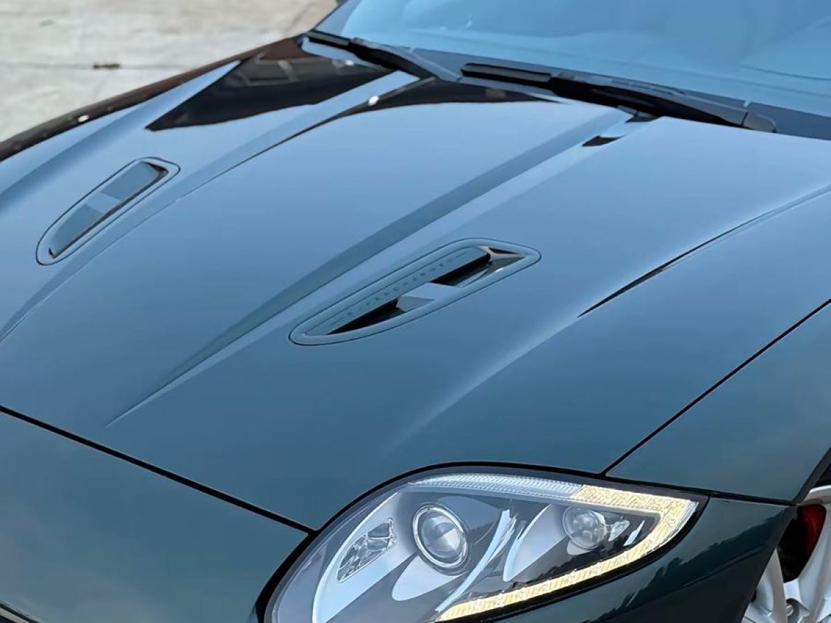 捷豹 XK  2012款 XKR 5.0L 機(jī)械增壓硬頂版圖片