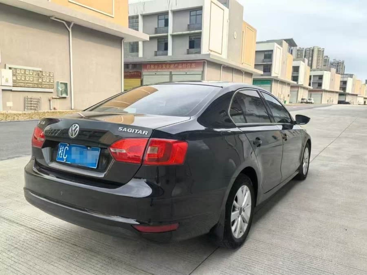 大眾 速騰  2014款 改款 1.6L 自動(dòng)時(shí)尚型圖片