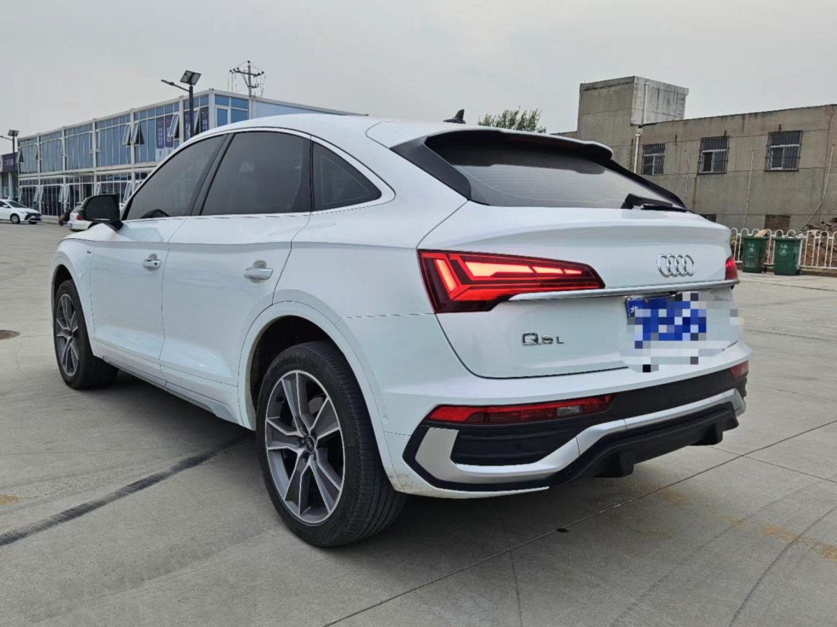 奧迪 奧迪Q5L Sportback  2022款 改款 40 TFSI 豪華型圖片