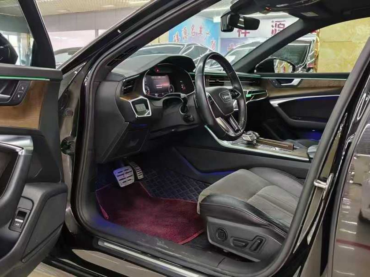 奧迪 奧迪A6L  2020款 40 TFSI 豪華動(dòng)感型圖片