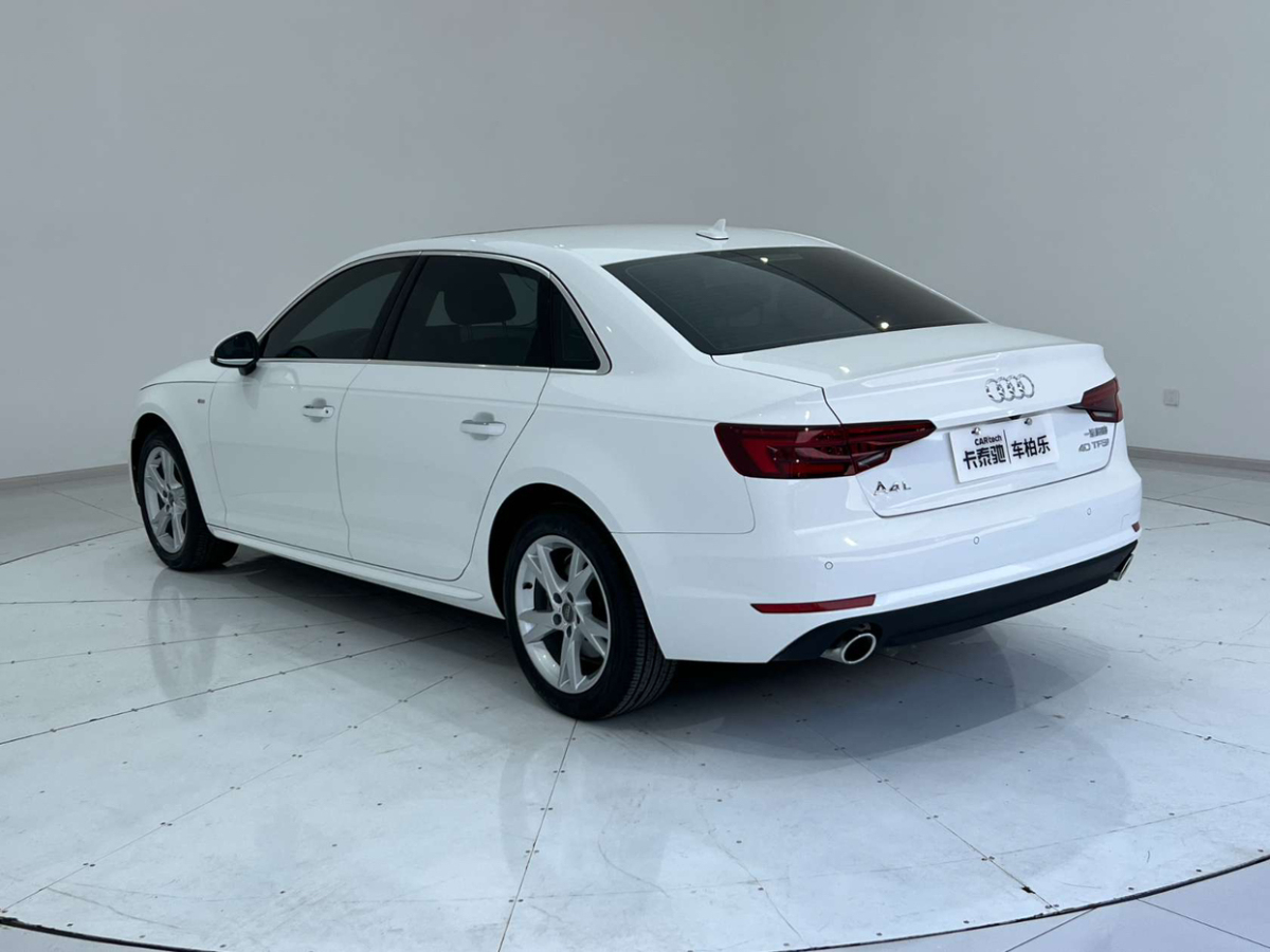 奧迪 奧迪A4L  2019款 40 TFSI 進(jìn)取型 國V圖片