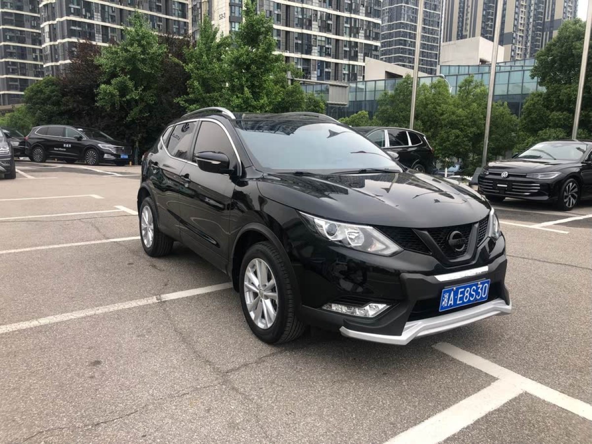 日產(chǎn) 逍客  2017款 2.0L CVT精英版 國V圖片
