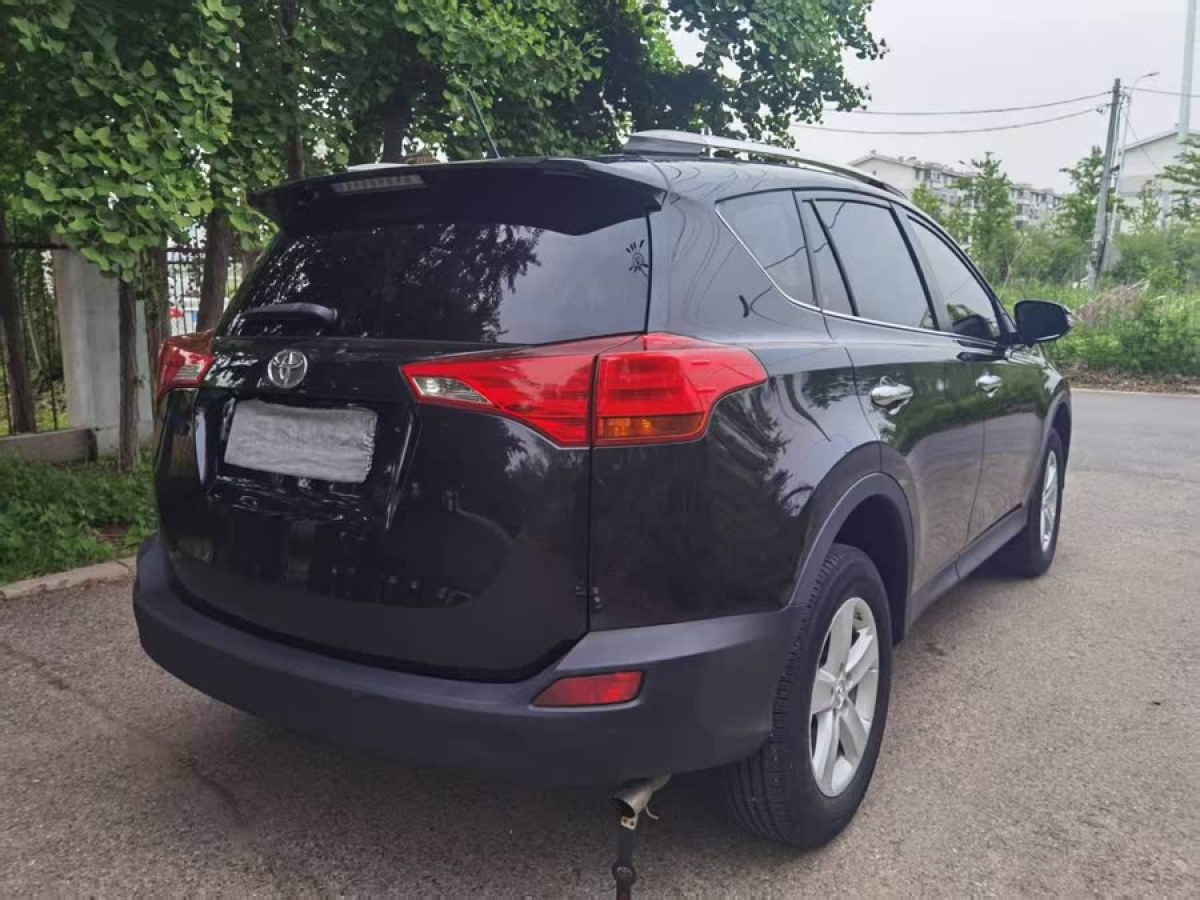 豐田 RAV4榮放  2013款 2.5L 自動四驅(qū)精英版圖片