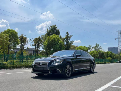 2013年2月 雷克薩斯 LS 460L 豪華版圖片