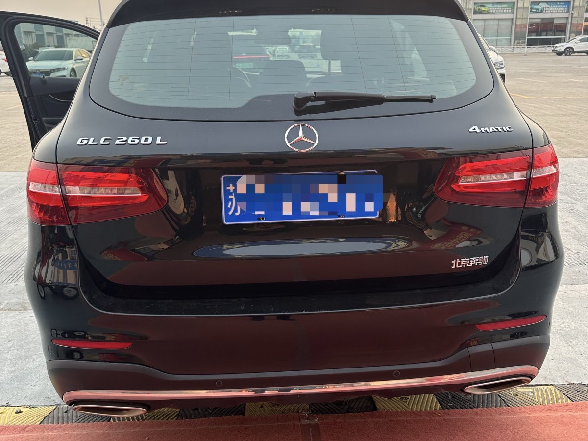 奔馳 奔馳GLC  2019款 GLC 260 4MATIC 動(dòng)感型圖片