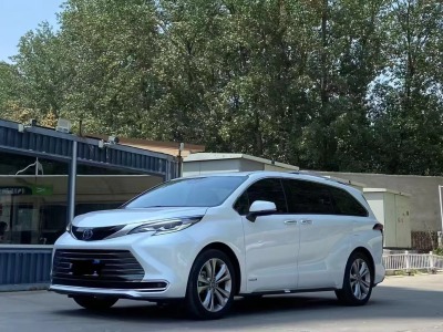 2022年12月 豐田 賽那SIENNA 2.5L混動 至尊版圖片