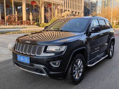 2016年4月 Jeep 大切諾基(進口) 3.0L 精英導(dǎo)航版圖片